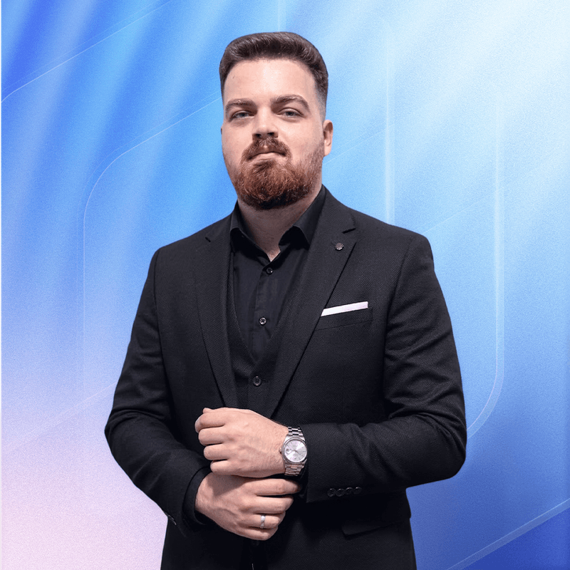 Domingos, Team Leader · Social Ads